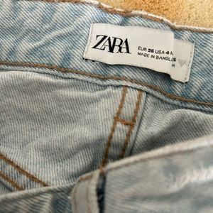 Sold out Zara ripped jeans